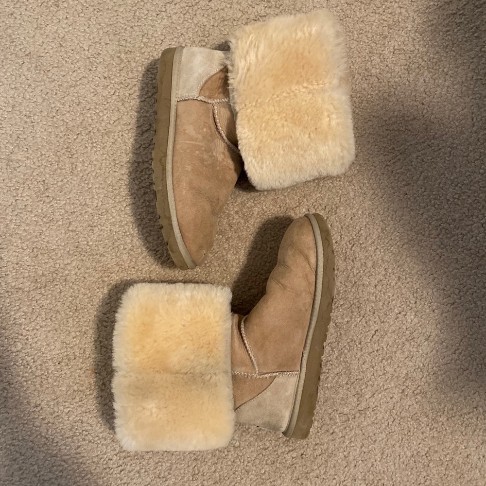 Light Tan UGG Boots